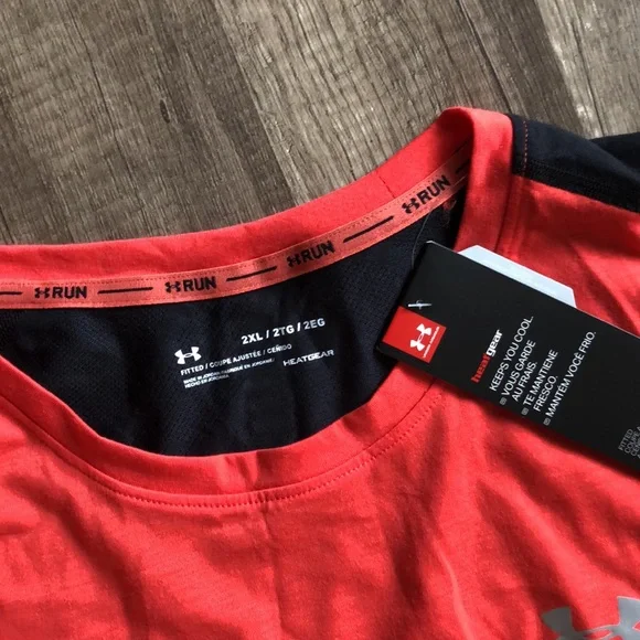 Under Armour Run Heat Gear New Tee Shirts XXL Orange and Army Green - Picture 6 of 11